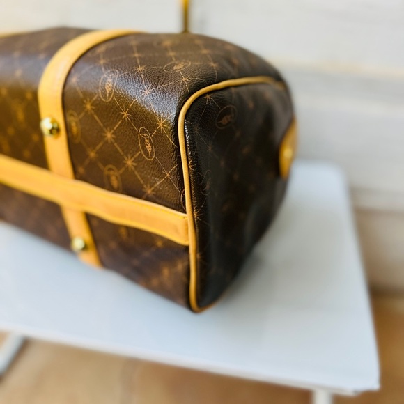 TRUSSARDI signature Nappa leather boston bag - Picture 8 of 14